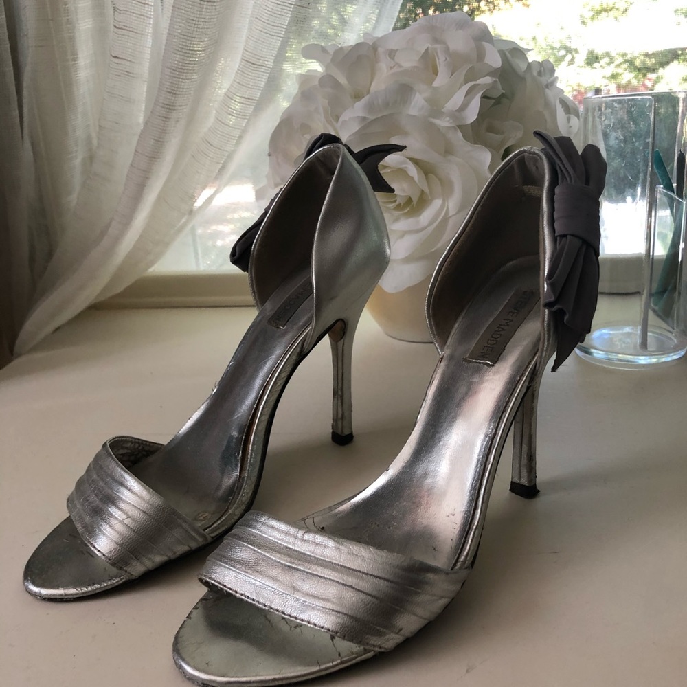 Silver Strapy Heel